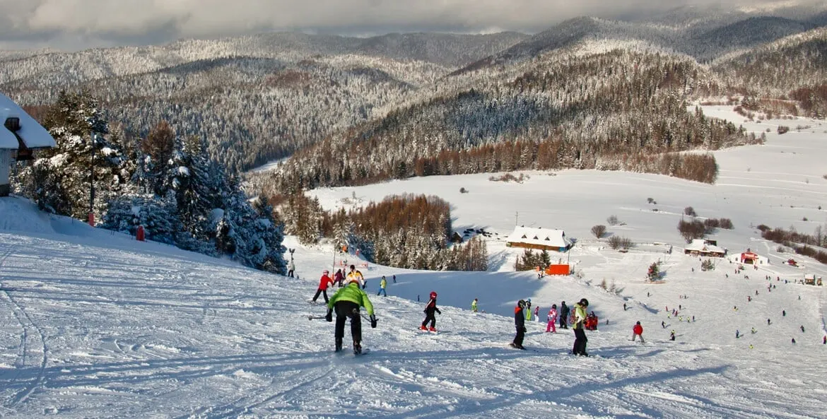 CHRISTMAS IN THE MOUNTAINS